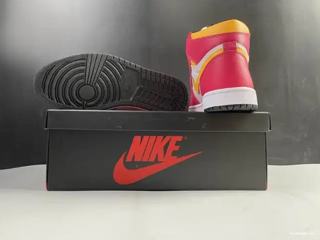 Rep Kickmax Fusion Air Jordan 555088-603 Red High OGLight 1 0327